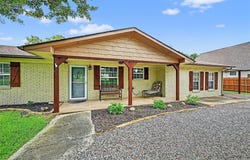 126 Pawnee Trail, Lake Kiowa, TX 76240