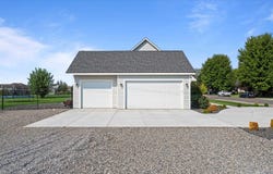 12410 Jayleen Way, Pasco, WA 99301
