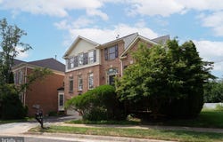 9818 FOX REST LANE, VIENNA, VA 22181