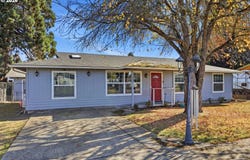 1033 S 34TH Pl, Springfield, OR 97478