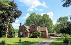 929 E Park Avenue, Columbiana, OH 44408