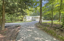 496 Vic Miller Road, Strongstown, PA 15957