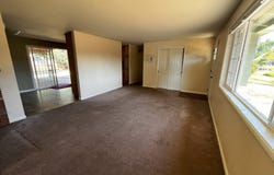 1580 LINDEN AVE, Springfield, OR 97477