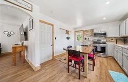 156 College Ave, Plum Boro, PA 15239