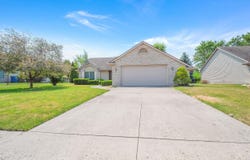 1107 Ashwood Drive, Auburn, IN 46706