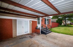 913 E lockheed Drive, Oklahoma City, OK 73110