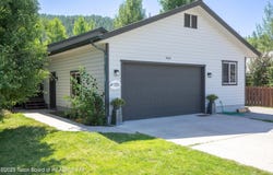 404 SNAKE RIVER Drive, Alpine, WY 83128
