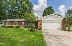 2208 E Cross Street, Anderson, IN 46012