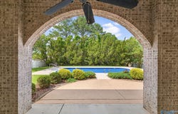 101 E Meadowhill Drive, Florence, AL 35633