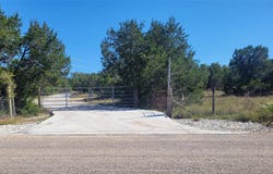 638 Bonita Dr, Blanco, TX 78606