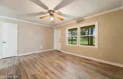 125 Linda Loop, Jacksonville, NC 28546