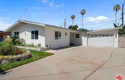 13603 Chadron Ave, Hawthorne, CA 90250
