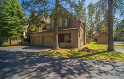 57922 Silver Fir Circle, Sunriver, OR 97707