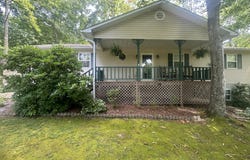 1300 Perimeter Drive, Jamestown, TN 38556