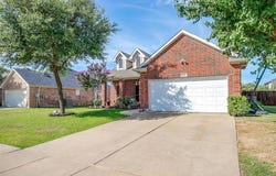1121 Mourning Dove Drive, Burleson, TX 76028