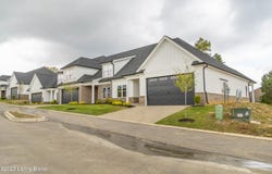 14621 Reserve Park Pl, Louisville, KY 40245