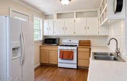 8231 SWAN LAKE Road, Melrose, FL 32666