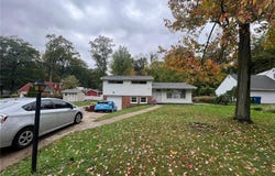 28842 Oring Road, North Olmsted, OH 44070