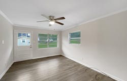 225 W Orange Street, Hillsborough, NC 27278