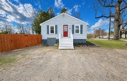 402 Roosevelt Trail, Windham, ME 04062