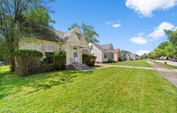 5212 Catherine Street, Maple Heights, OH 44137