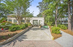 15 Trellis Court, Hilton Head Island, SC 29926