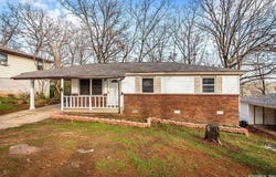 35 Oakview Dr Circle, North Little Rock, AR 72118