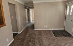109 E Willman, Hiawatha, IA 52233