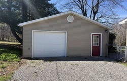247 guess dr, Marion, KY 42064