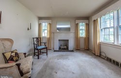 8 STANTON AVENUE, WEST CHESTER, PA 19382