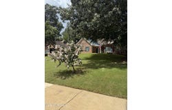 5881 Morganton Drive, Olive Branch, MS 38654