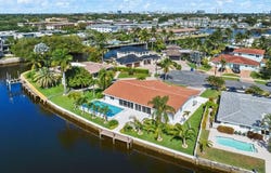229 SE 3rd Ter, Pompano Beach, FL 33060