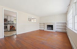 29 Edlen Lane, Hyannis, MA 02601