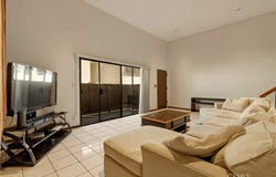 8933 Willis, Panorama City, CA 91402