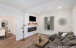 319 N Rowe Street, Ludington, MI 49431