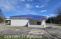 2706 N Saginaw Road, Midland, MI 48640