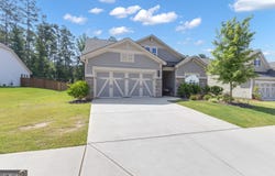 270 Plainfield, Fayetteville, GA 30215