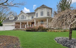 48 Hildreth Avenue, Huntington, NY 11743