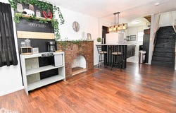 805 S 5Th Avenue, Marshalltown, IA 50158
