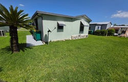 8 Royal Dr, Eustis, FL 32726