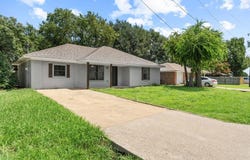 222 E Dennis Street, Pilot Point, TX 76258