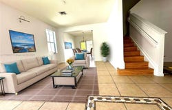 1048 SE Sunflower Cir, Weston, FL 33327