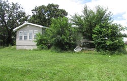 2120 Rickner Rd, Galena, KS 66739