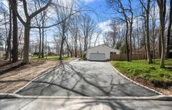 58 Oak Street, Smithtown, NY 11787