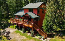 561 Geenen Rd, Cocolalla, ID 83813