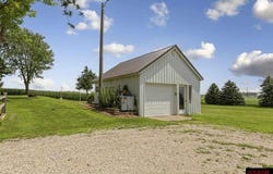1652 190th Avenue, Fairmont, MN 56031