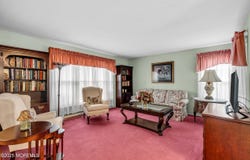39 Dorset Road, Manchester, NJ 08759