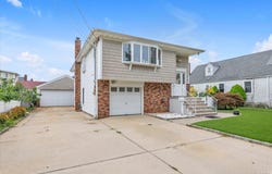 14 Edwards Place, Valley Stream, NY 11580
