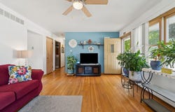 714 S SAWYER Street, OSHKOSH, WI 54902