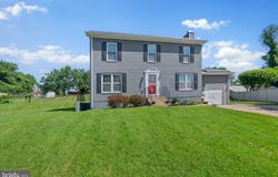 206 ROYAL OAK CIRCLE, LANDOVER, MD 20785